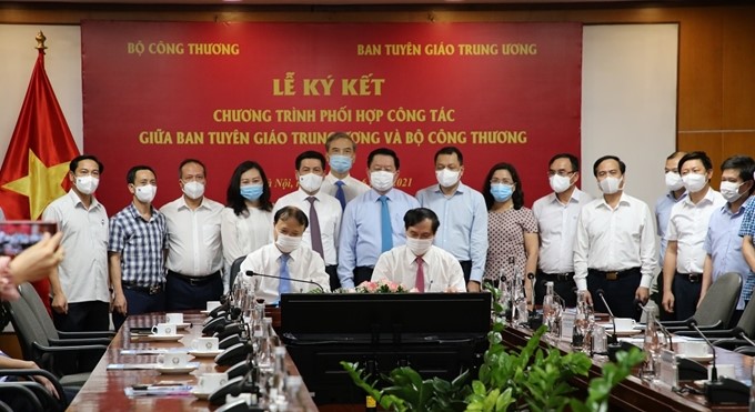 Tăng cường phối hợp gữa Ban Tuyên giáo Trung ương  và Bộ Công Thương